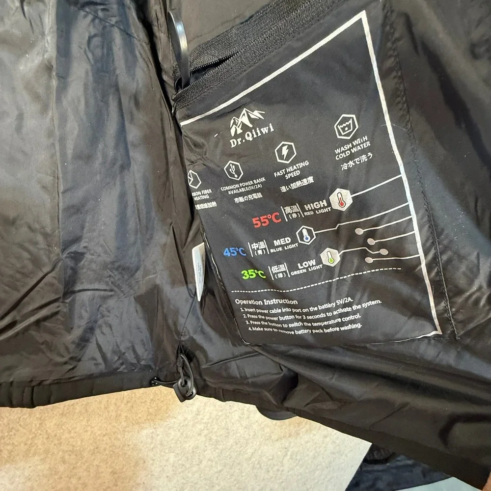 Dr. Qiiwi Mens Heated Softshell Jacket‎ Black Detachable Hood Power Bank Size L